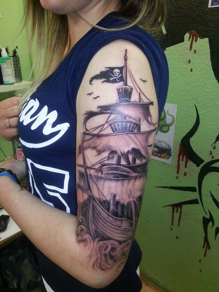 tatuaje de barco antiguo