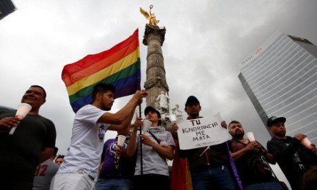 Khap noi nguyen cau cho cac nan nhan trong vu xa sung o Orlando - Anh 12