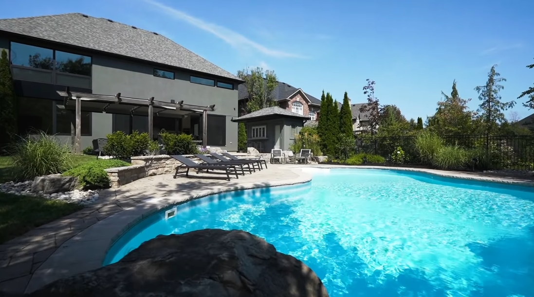 61 Interior Design Photos vs. 1112 Forest Manor Gate, Oakville, ON Luxury Home Tour