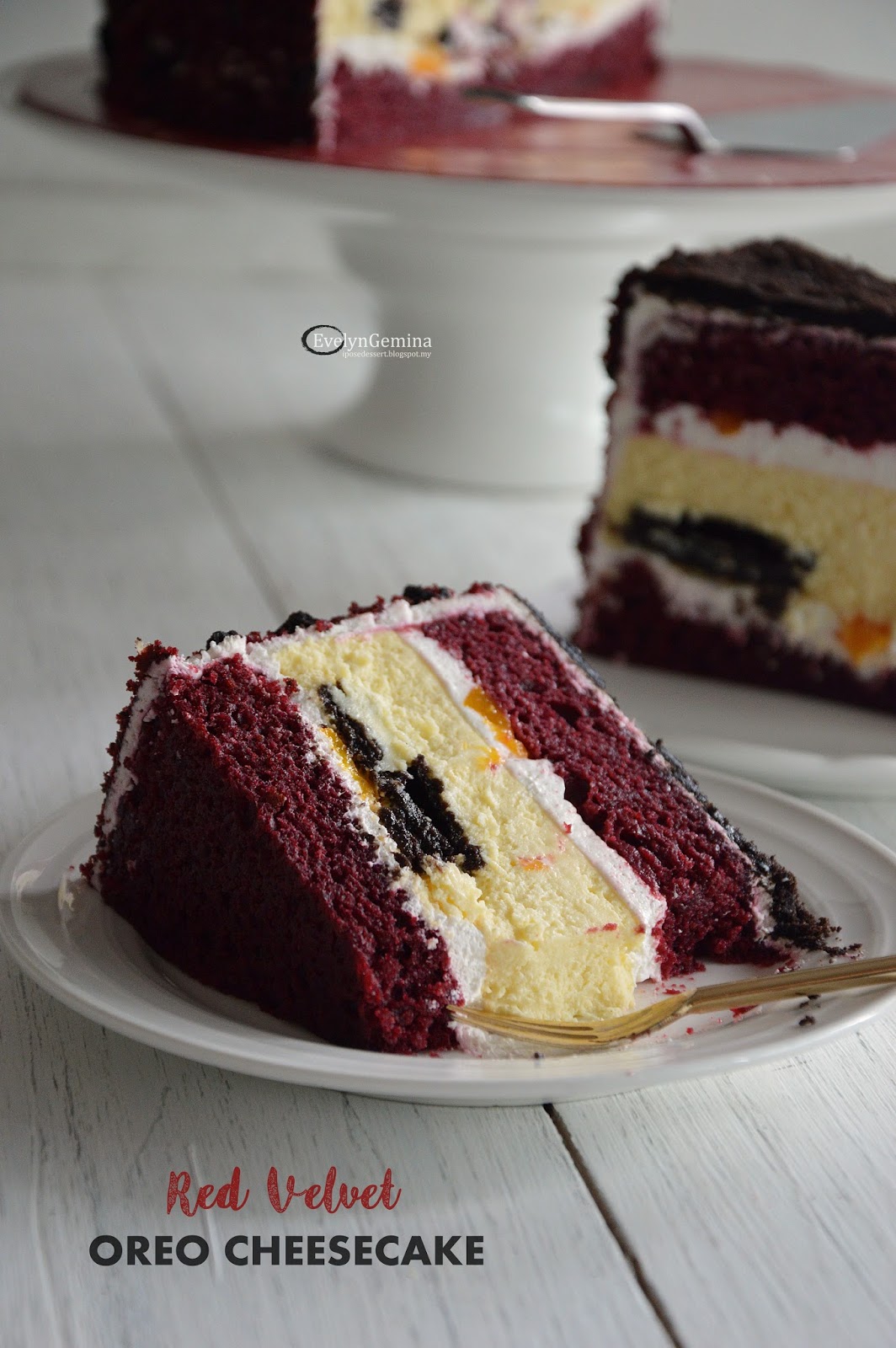 I POSE DESSERTS... RED VELVET OREO CHEESECAKE special price for this