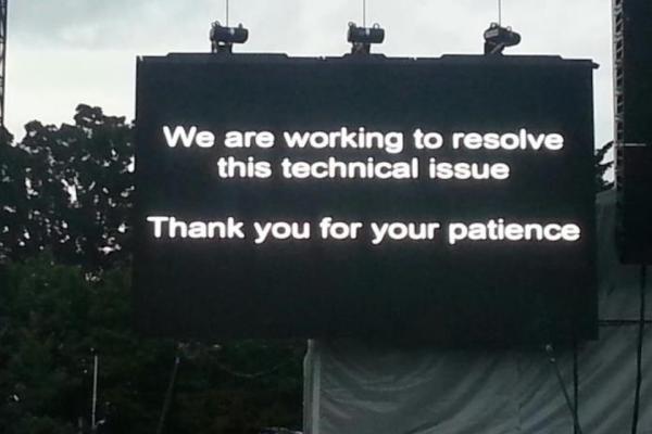 Oasis:Mucky Fingers Lyrics - LyricWiki