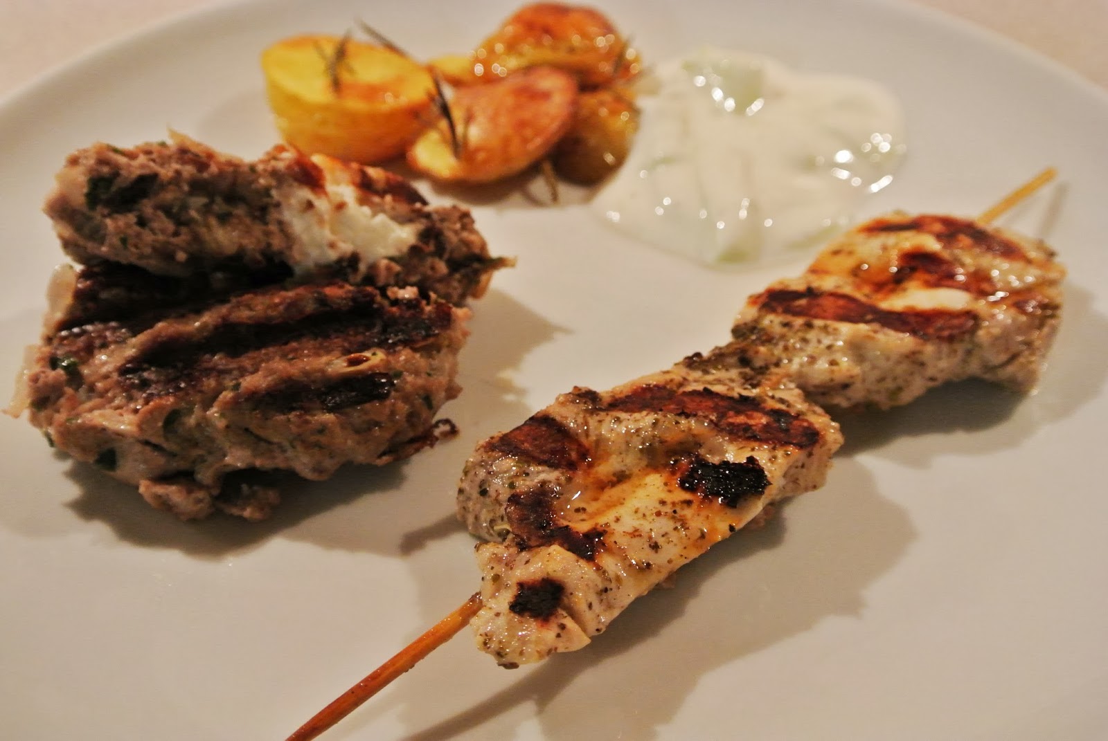 Groni&amp;#39;s Kitchen: Souvlaki - griechische Fleischspieße