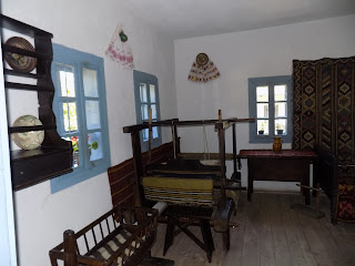 COVORUL OLTENESC - INTRE TRECUT SI VIITOR