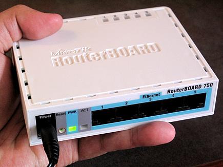 mikrotik rb 750