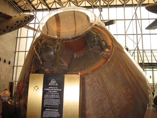 apollo11-command-module-columbia　アポロ11号司令船