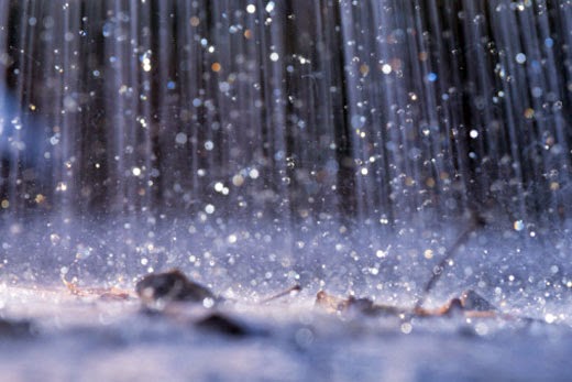 أغرب أنواع الأمطار حديد وألماس وزجاج!! Raining