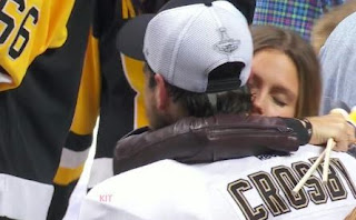 Kathryn And Sidney Crosby Hug