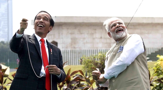 Presiden Jokowi Ajak PM India Narendra Modi Main Layangan di Monas 