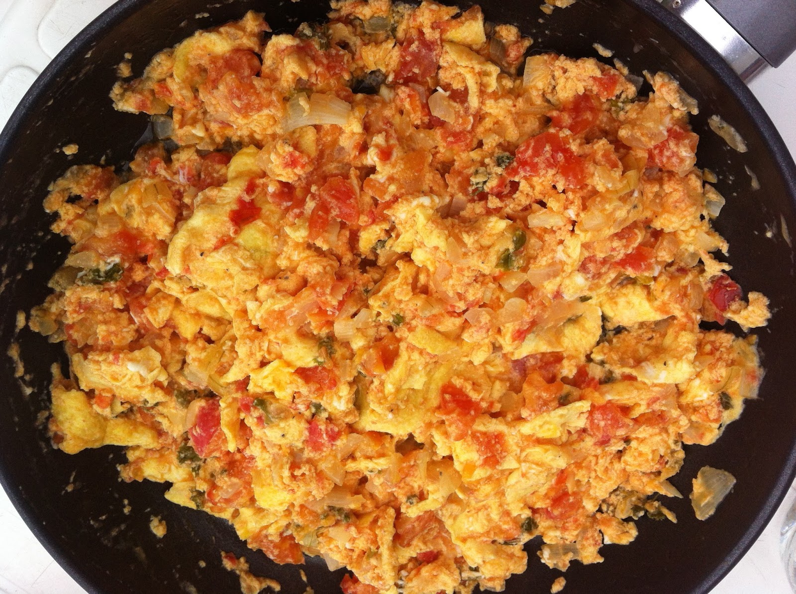 716 Recettes - Omelette aux tomates et oignons - 716 La Vie