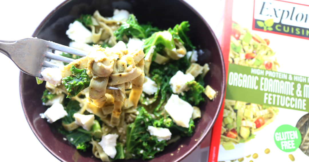 Foodie Friday Organic Edamame & Mung Bean Fettuccine with Curly Kale & Goat's Cheese (Easy 10