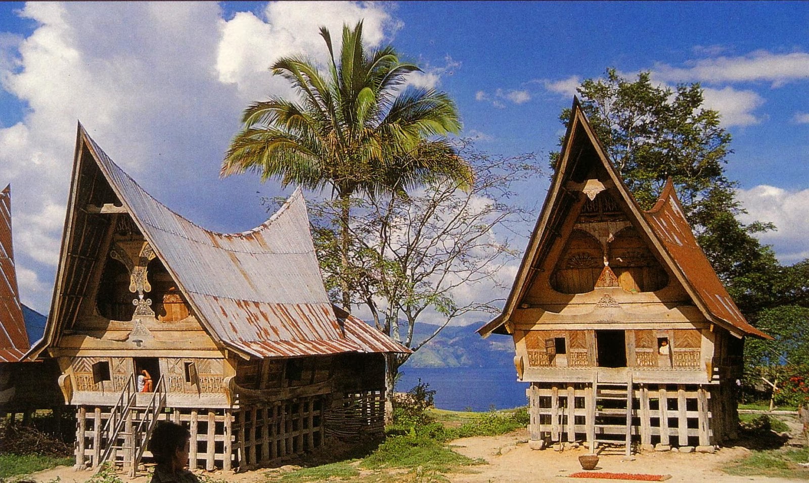  Indonesia sungguh kaya baik alamnya maupun budayanya Rumah Susila Di Indonesia