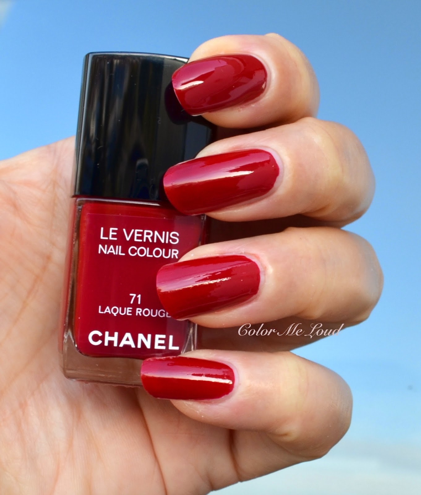 Chanel Le Vernis #38 Rouge Flamboyant, #71 Laque Rouge, #19 Rouge No 19 for Les Rouges Collection, Review, Swatch & Comparison | Color Me