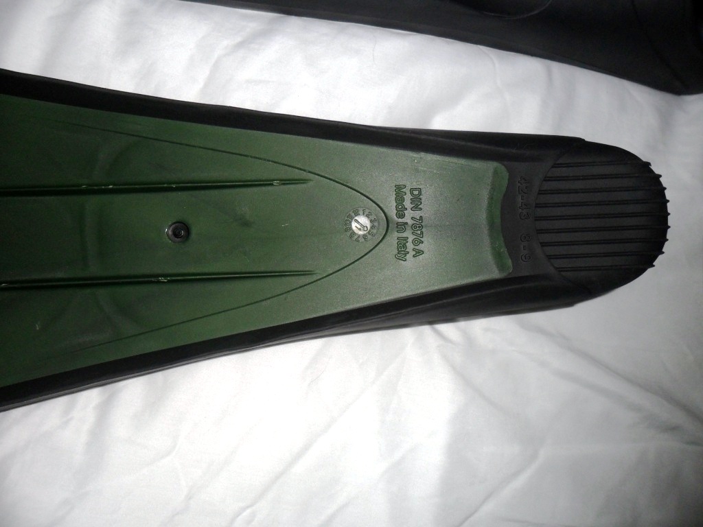be impressed Rejoice Marco Polo Bicycles and the Sea: Mares instinct pro green camo freediving /  spearfishing fins