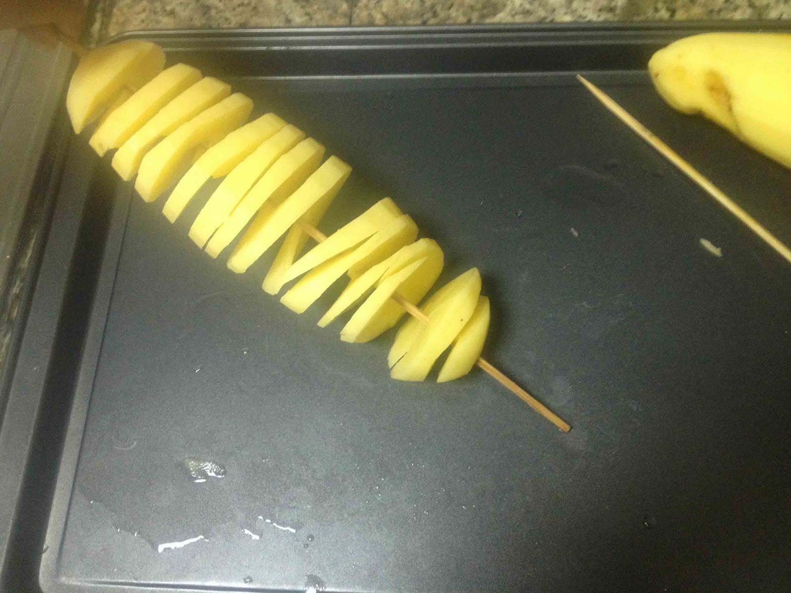 DIY potato cutter/spring potato/potato spiral/make a spiral potato cutter/ potato chips/potato curry 