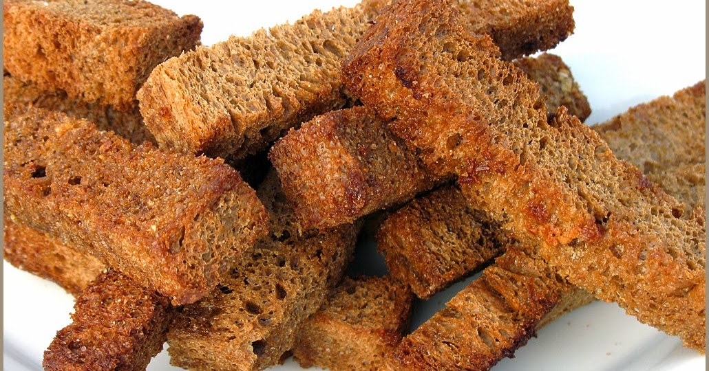 Сушеный хлеб. Хлебцы панировка. Хранение сухарей. Коробки из под изюма. Хранение сухарей в стеклянных банках.