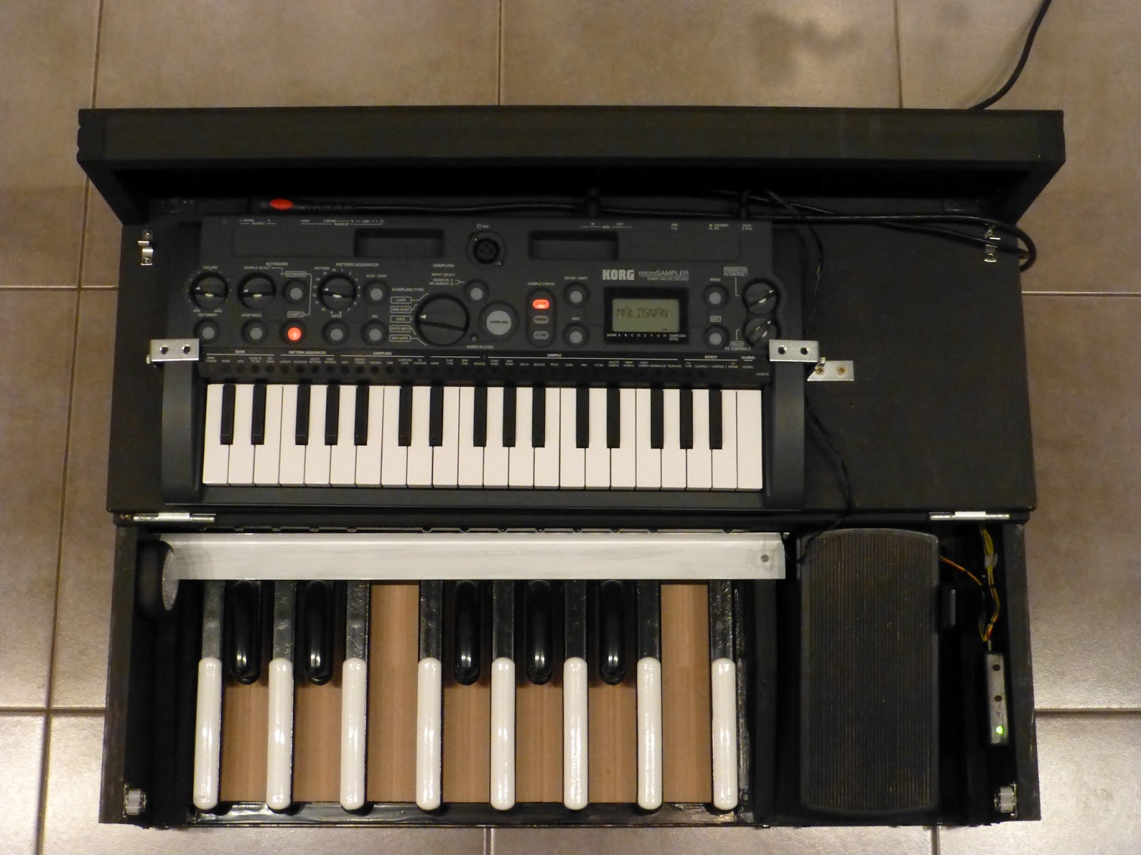 ZAARDWARE! Zaarduino MIDI Organ Pedals