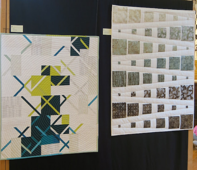 Vinyle par Sophie Zaugg et Poya Contemporaine par Danielle Hugonnet - Exposition de quilts - Patchmania 2017 à L'Abbaye