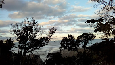 Intercâmbio Nova Zelândia – Passeio pela praia Long Bay
