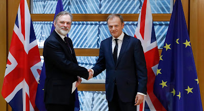 Donald Tusk: Lalika finji katak ohin hanesan loron ksolok ida, maibé UE ho 27 sai unidu liu