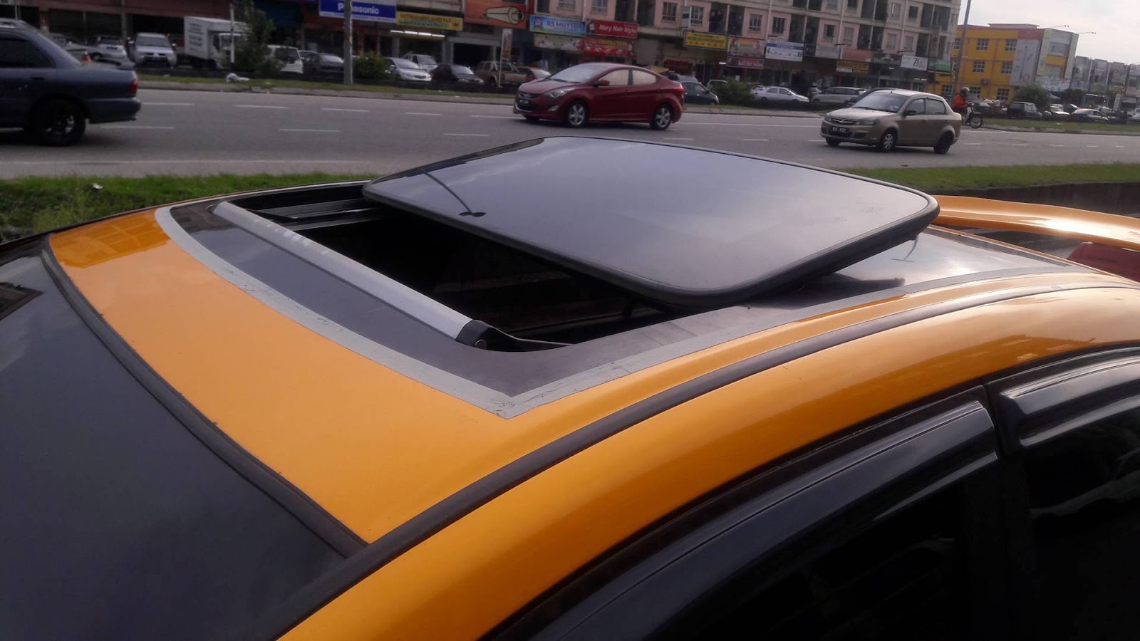 Bengkel sunroof