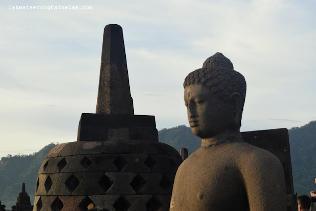 THE BREAK OF DAWN AT INDONESIA’S ICON OF CULTURAL HERITAGE