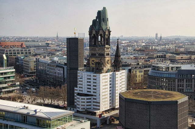 Baustelle Kaiser-Wilhelm-Gedächtnis-Kirche, Denkmalgerechte Sanierung der Turmruine, 10789 Berlin, 11.03.2014