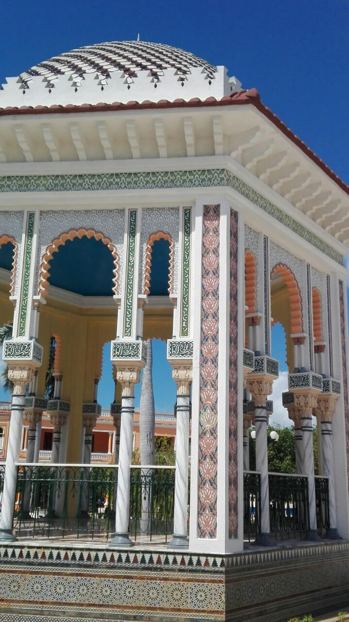 Manzanillo para el Mundo GLORIETA DE MANZANILLO NUEVO MONUMENTO NACIONAL