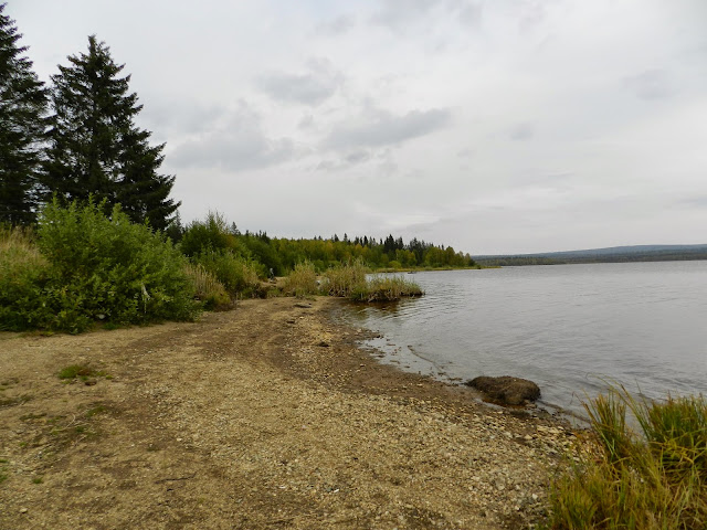 Побережье озера Зюраткуль