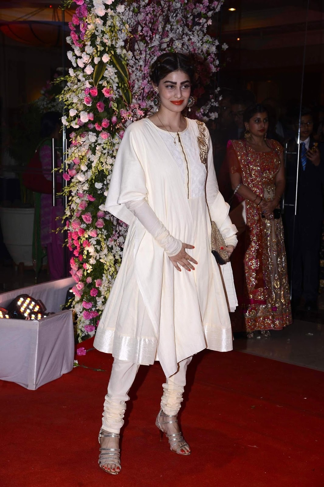 Super Hot Bollywood Babes At The Neil Nitin Mukesh & Rukmini Sahay Wedding Reception in Mumbai