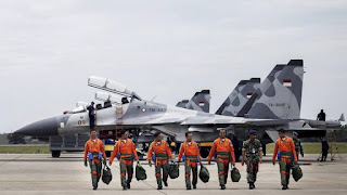 Penerbang dan Teknisi untuk Awaki Su-35