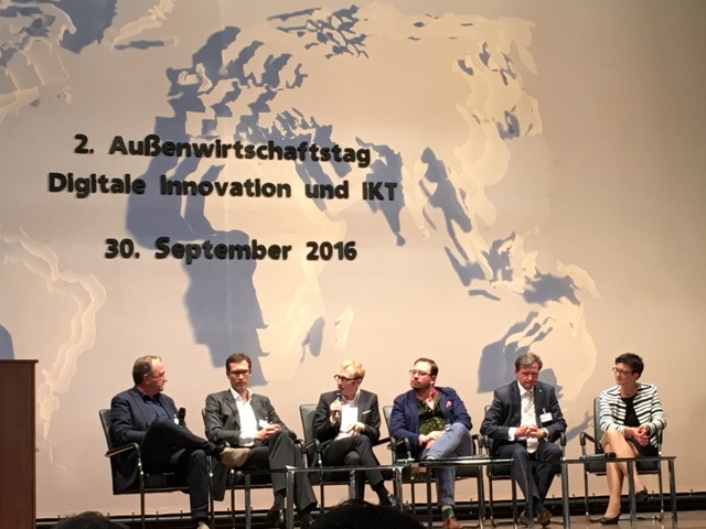 Reanvent Making The Complex Simple And User Centric October 2016