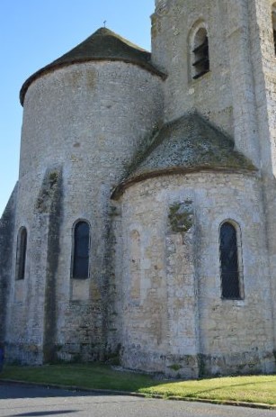 Romaanse kunst & architectuur Eglise SaintLoupdeSens te Bransles