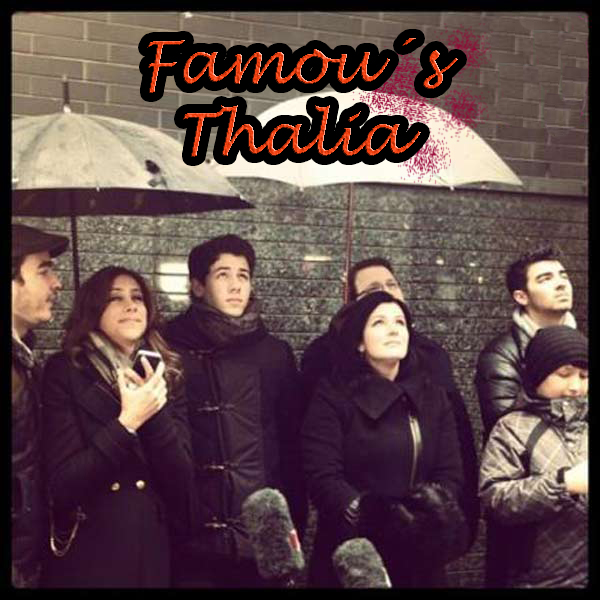 Famou's Thalia Jonas Brothers!!!