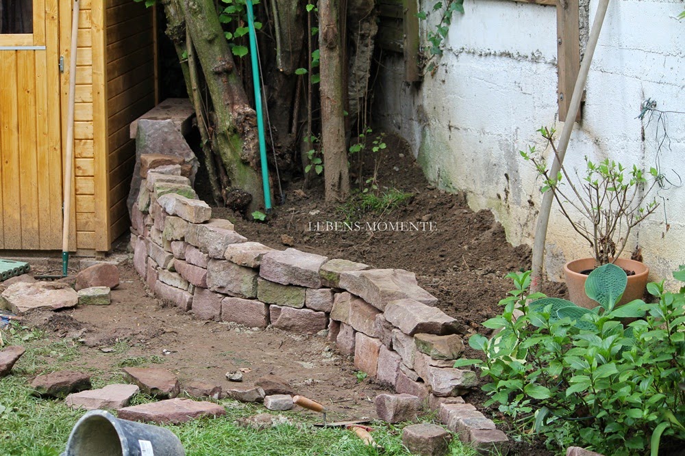 LEBENS - MOMENTE: Unser Schattengarten......