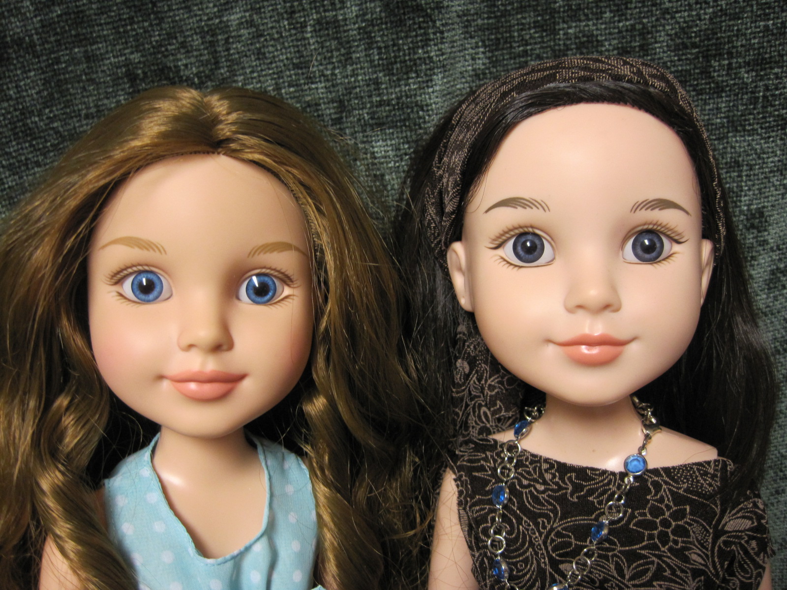 Never Grow Up: A Mom's Guide to Dolls and More: BFC Ink Doll Review ...