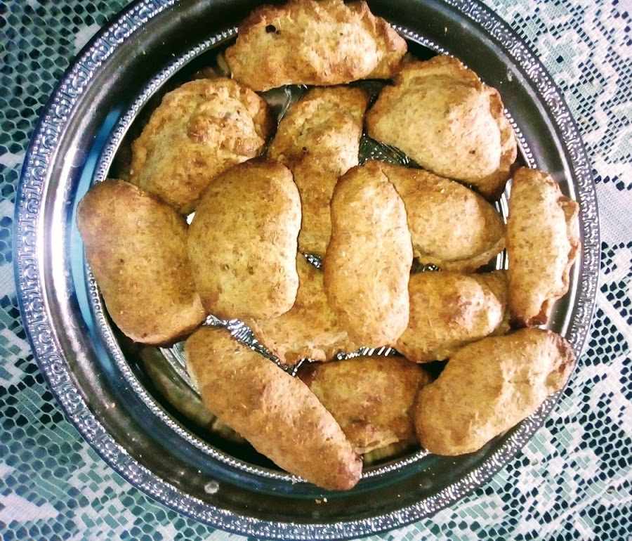 Pan empanada relleno de carne