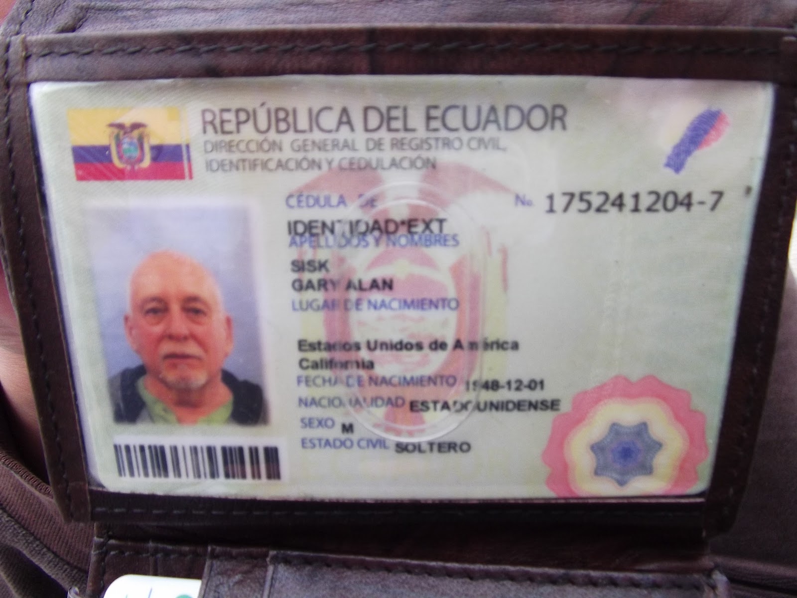 AAA LIVING IN CUENCA Ecuador residency (CEDULA) I just received my