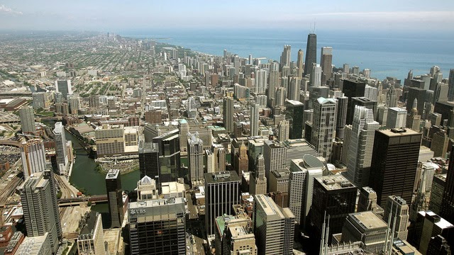  đỉnh tháp Willis cao 442 mét ở Chicago, Mỹ
