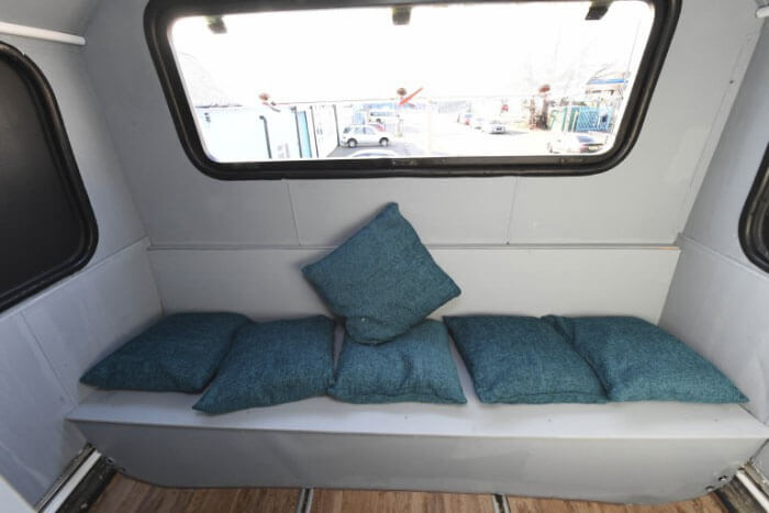 Two UK Women Turned A Double-Decker Bus Into A Shelter For Homeless, Proving The Amazement Human Generosity Can Bring Two UK Women Turned A Double-Decker Bus Into A Shelter For Homeless, Proving The Amazement Human Generosity Can Bring