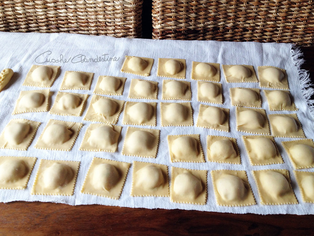 Ravioli con mortadella e pistacchi Ricetta ed ingredienti dei Foodblogger italiani