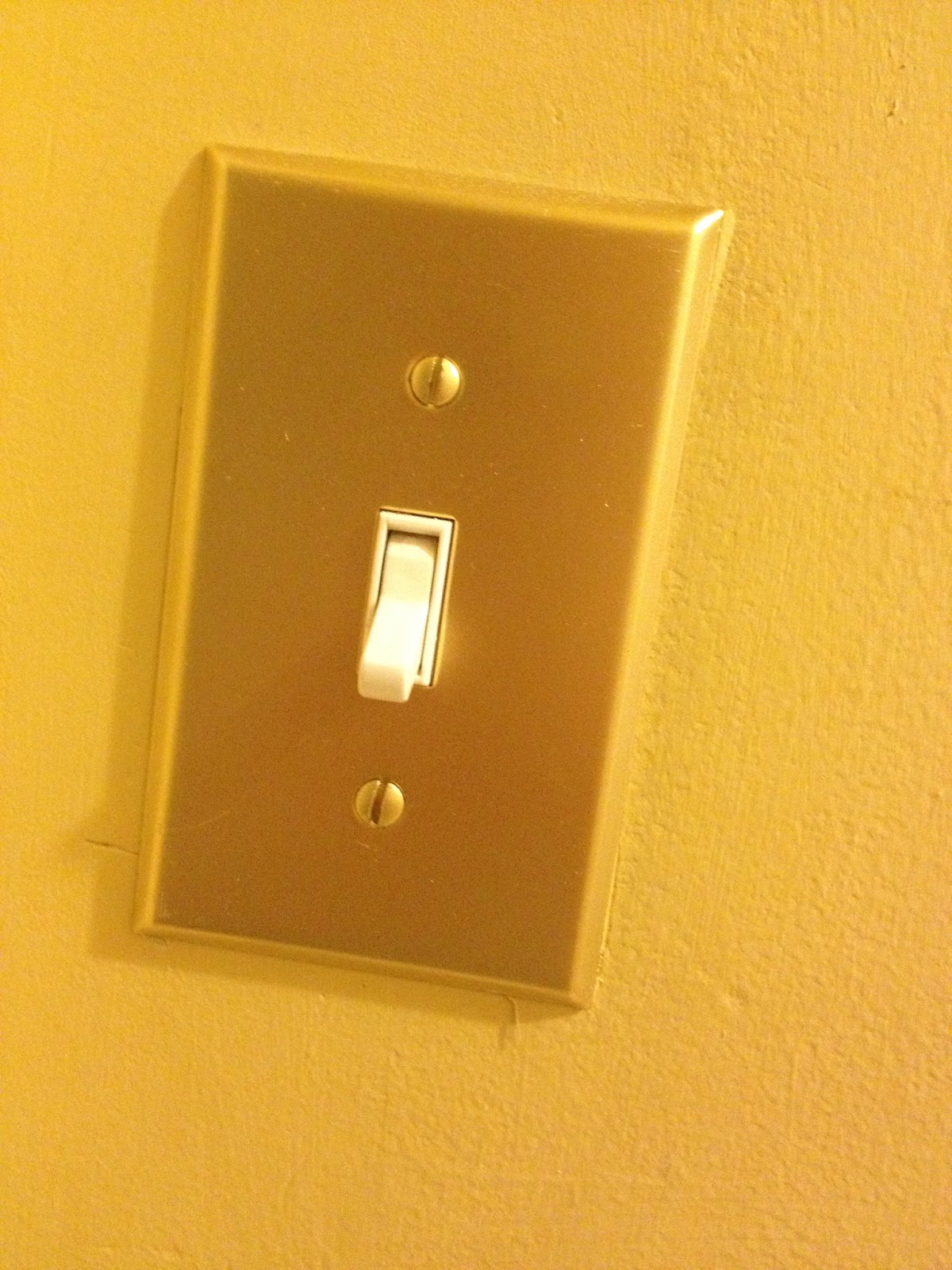 Madcap Frenzy graphic design, DIY and everything inbetween Switch plate switcheroo A