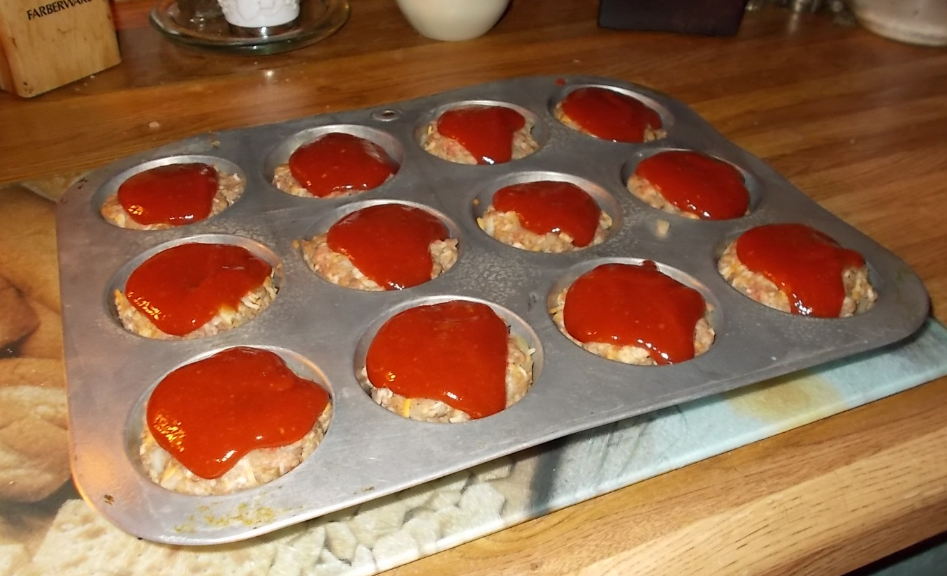 Jancey's Cooking Corner Meatloaf and Mashed Cups