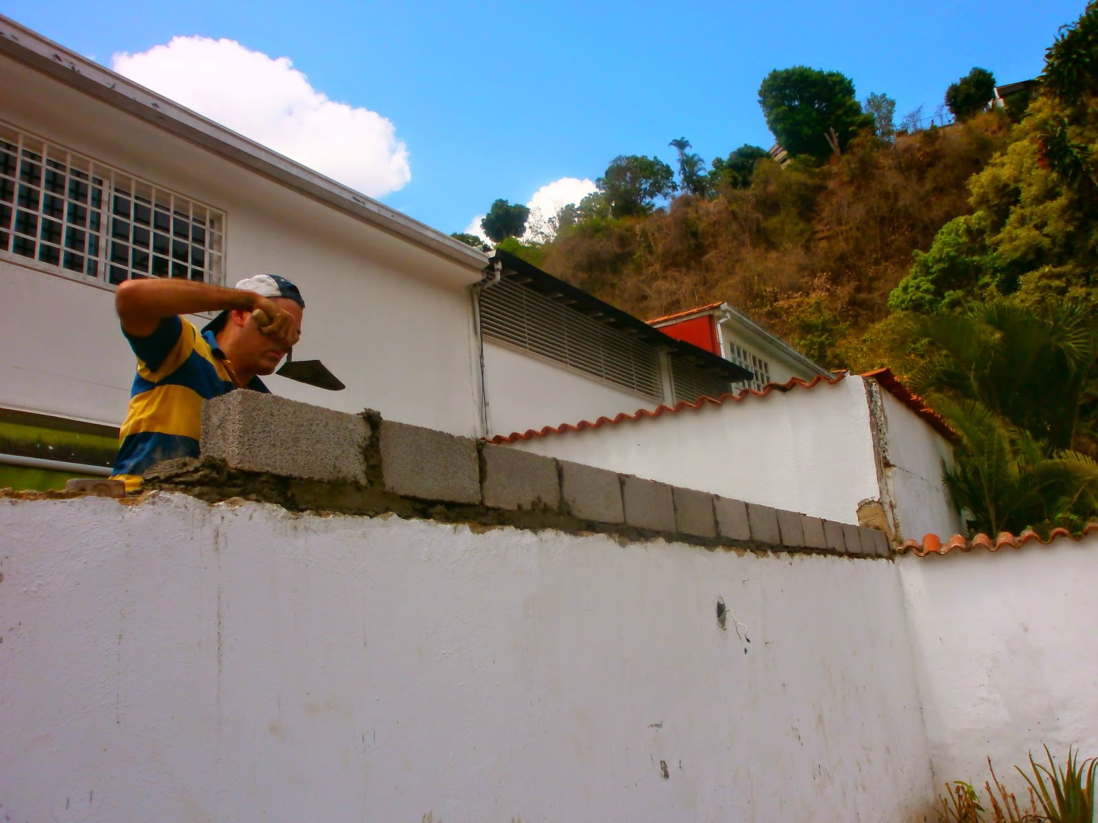 DECORA-YA / Remodelación de un Patio.