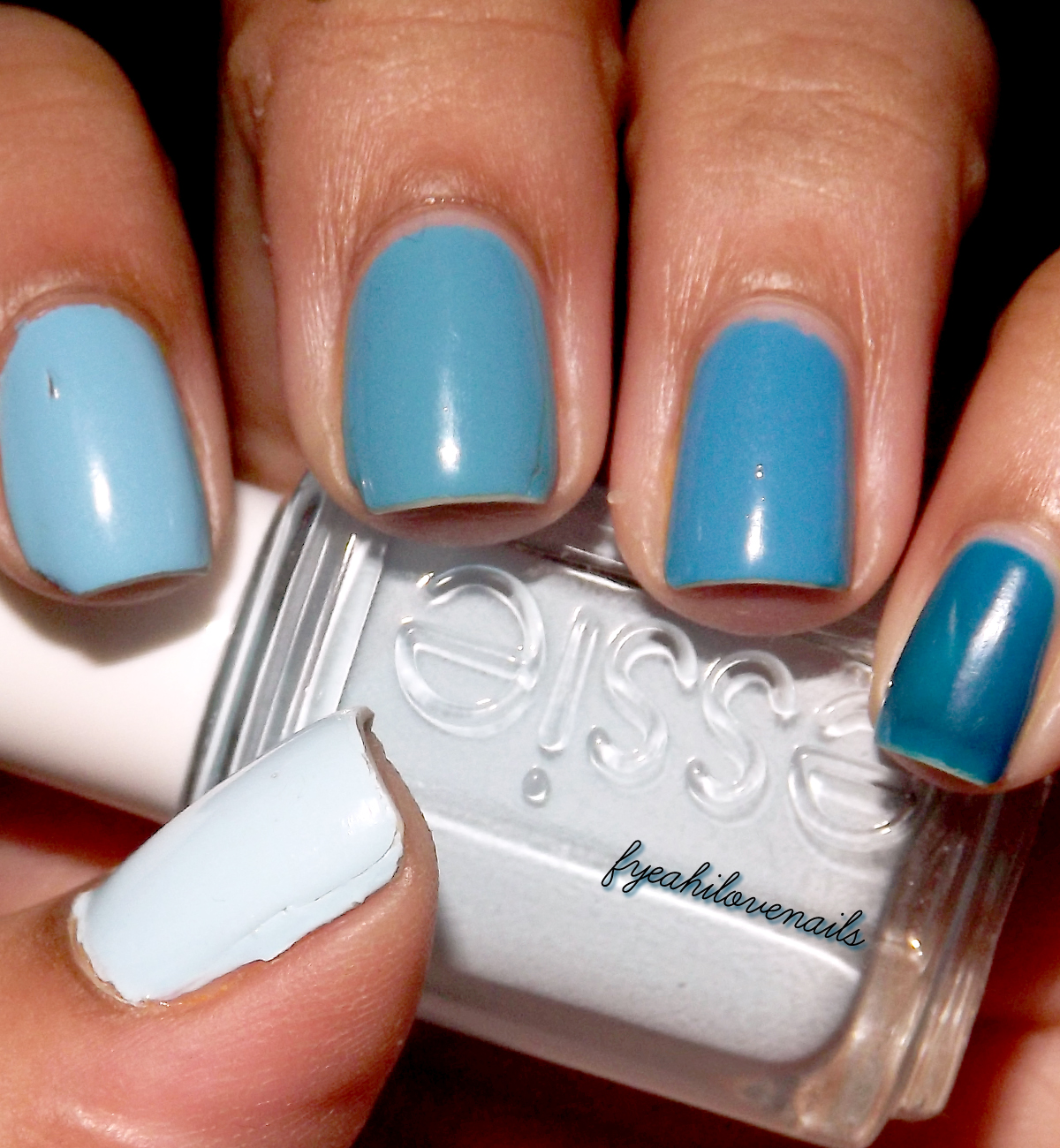 fyeahilovenails Blue Ombre Nails