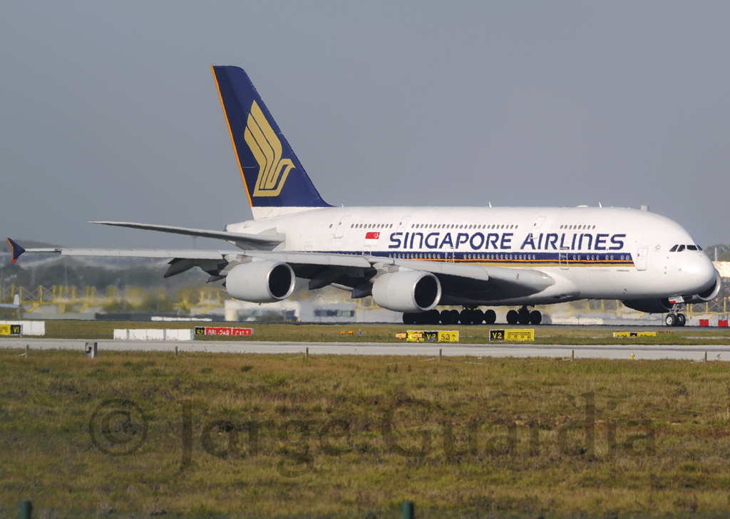 Madrid Spotting Singapore Airlines Airbus A380