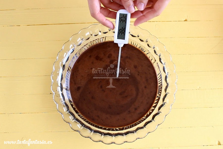 Receta Cobertura Espejo de Chocolate