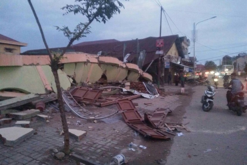 Cara Mengatasi Gempa Bumi Wikipedia Dunia Herbal