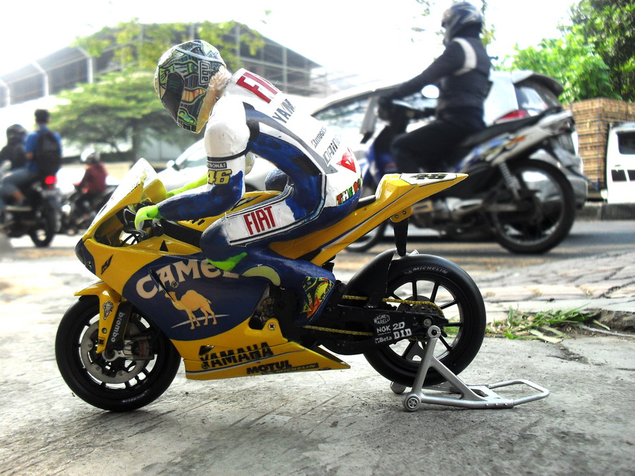 motogp diecast motorcycles