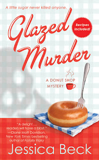 Jessica Beck - Glazed Murder
