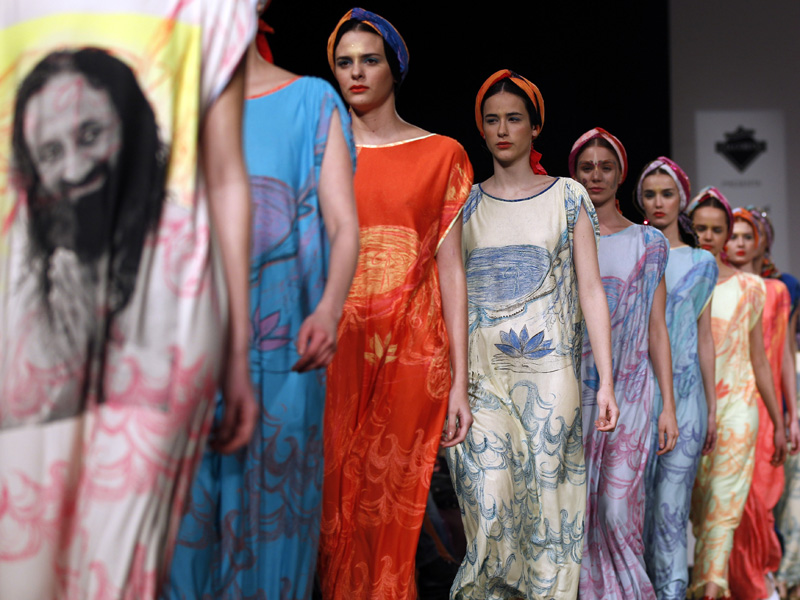 Jambu Bol Cemet Top Fashion Buenos Aires Fashion Week 2011